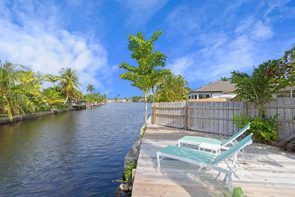 Waterfront-Heated Pool-Mini Golf-Game Room-2Mi Beach Fort Lauderdale Exteriör bild