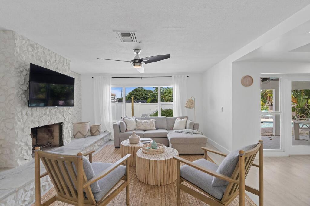 Waterfront-Heated Pool-Mini Golf-Game Room-2Mi Beach Fort Lauderdale Exteriör bild