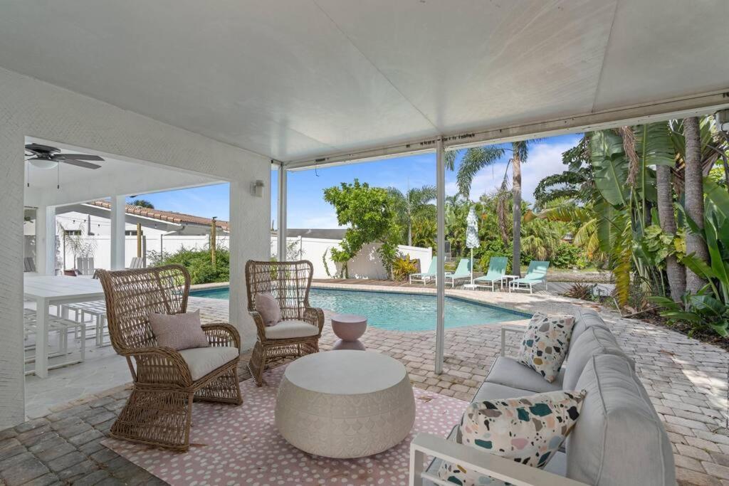 Waterfront-Heated Pool-Mini Golf-Game Room-2Mi Beach Fort Lauderdale Exteriör bild